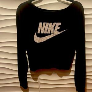 Nike long sleeve shirt